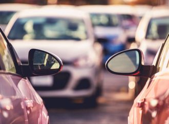 Ile kosztuje parking na lotnisku w Modlinie?